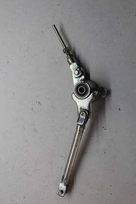 705600959 Can-am 2013 Spyder St-s Se5 Oem Rear Brake Linkage And Rocker Arm