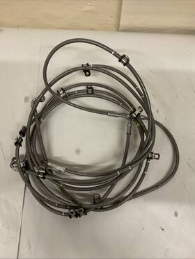 705602159 Can-am Maverick R Rear Brake Line Good Condition 2024-25 #705602159 1 #m1024
