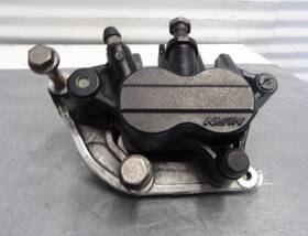 T2026272 Triumph 09-16 Bonneville T100 Front Left Brake Caliper Assembly