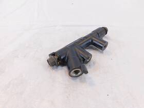 15-r2588-50-00 Yamaha 1982 Xj750j Xj750 Maxim 750 Front Caliper Brake Line Hose Splitter Joint