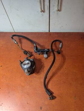 371-25872-04-00 Yamaha Tx500 Street Series Front Brake Caliper Master Cylinder Hose Line