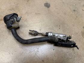 5el-2583v-00-00 Yamaha 2005 05 V Star 1100 Vstar1100 Rear Brake Master Cylinder Assembly