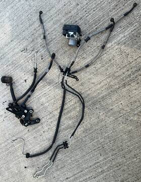 Yamaha Bkn-85930-00 2025-2026 Yzf R9 Abs Brake Line Pump Module Caliper Rear Set Foot Bracket